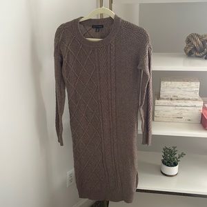 Saks fifth Avenue brand brown sweater dress